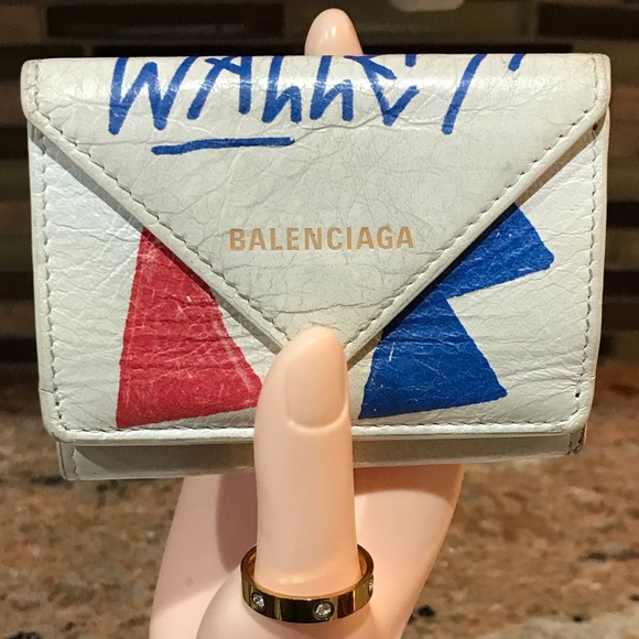 Balenciaga Leather Compact Wallet 😍🔥❤️💙 - Picture 16 of 17